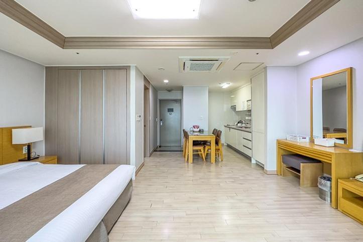 Mohang Haenaru Family Hotel Landkreis Landkreis Buan Zimmer foto